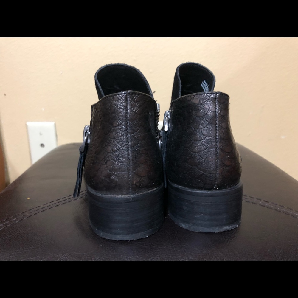 Volatile ankle boots - Picture 2 of 4